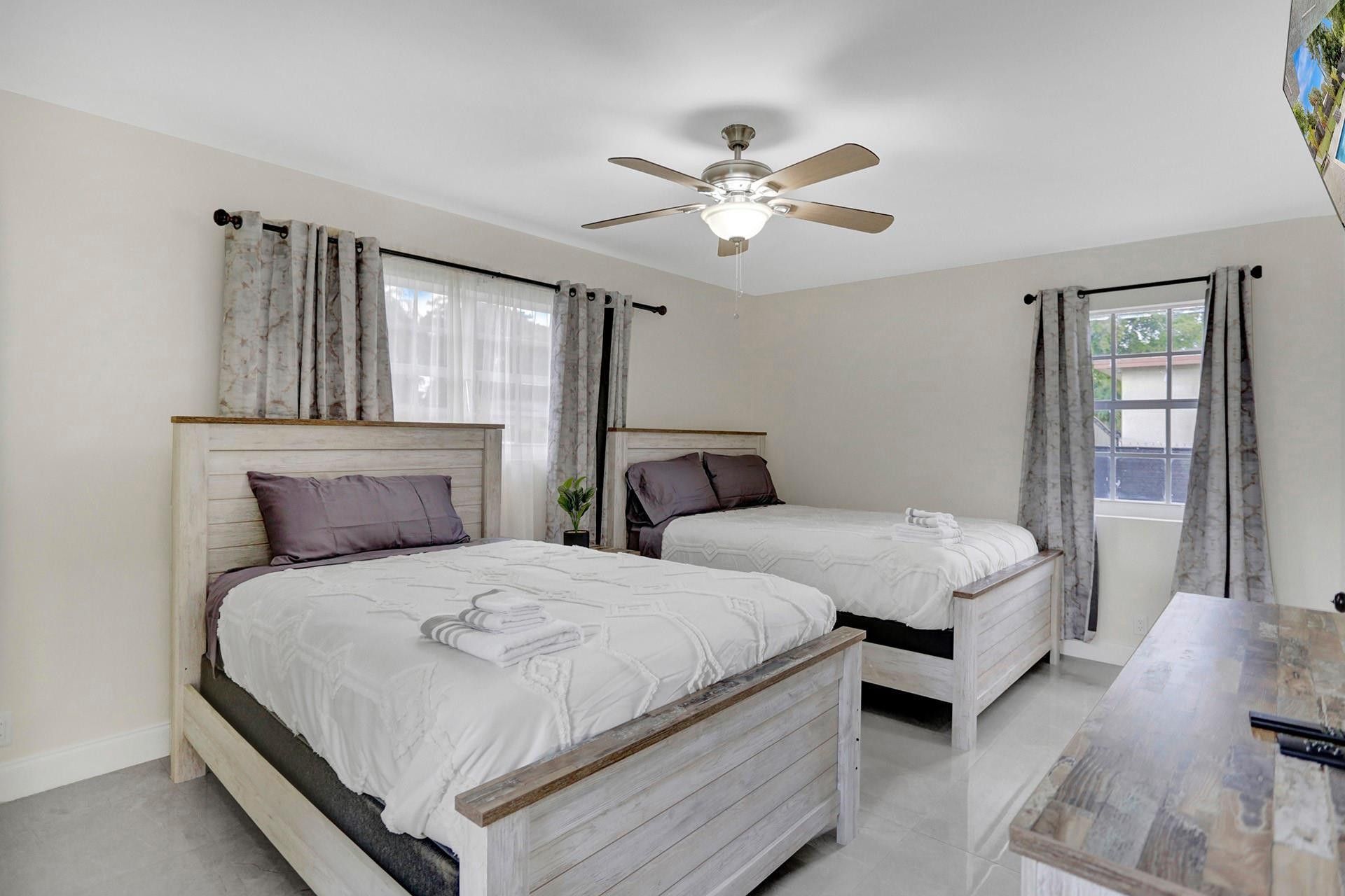 14321 NW 14th Drive, Miami, FL 33167 Photo