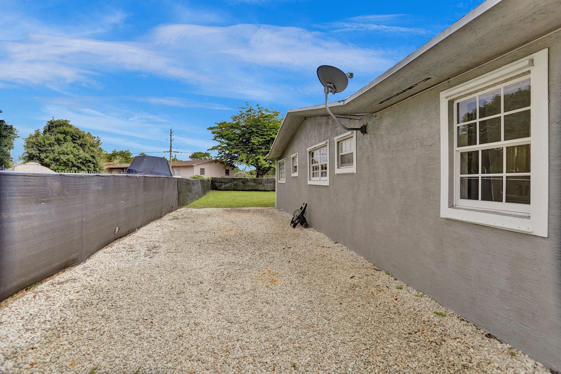 14321 NW 14th Drive, Miami, FL 33167 Photo