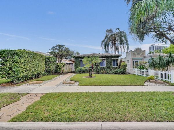 1626 Tyler St, Hollywood, FL 33020