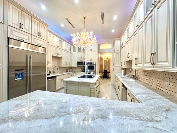 5981 SW 37th Ter, Fort Lauderdale, FL 33312