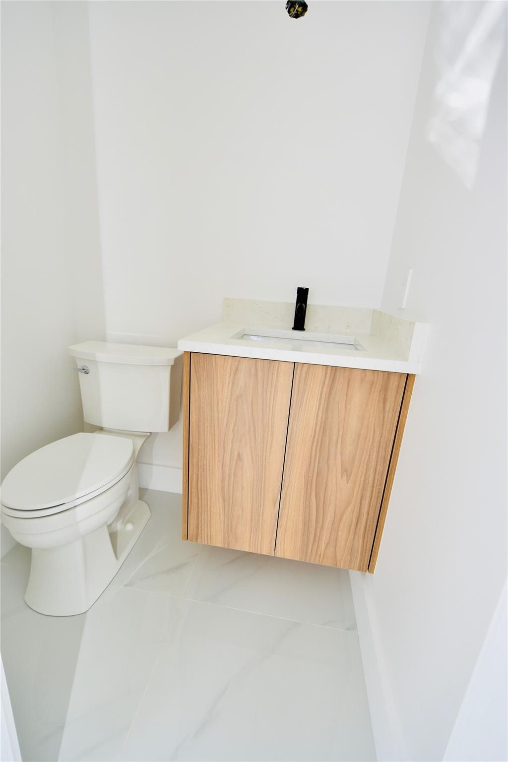 3550 NW 8th Avenue, Unit 810, Pompano Beach, FL 33064 Photo