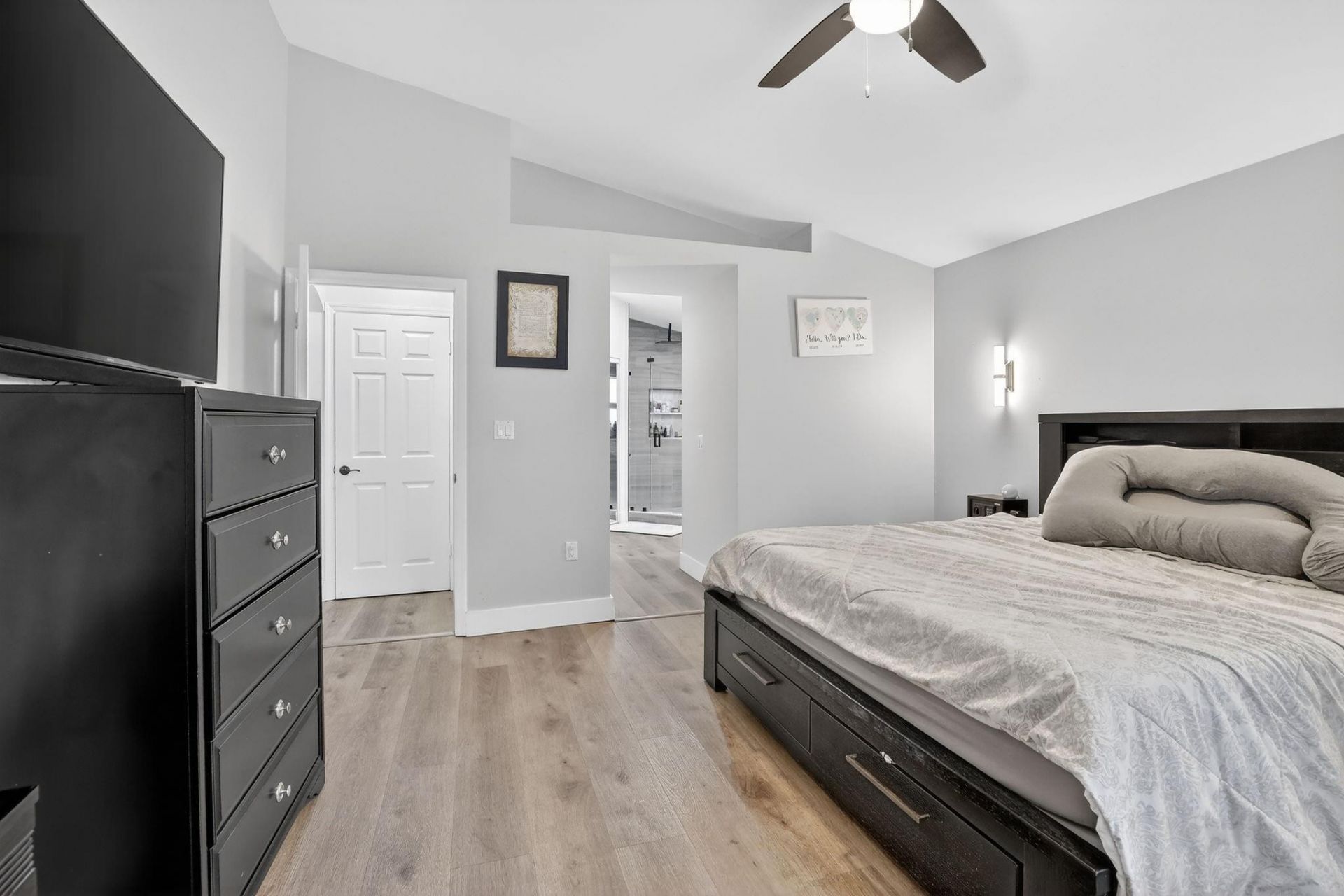 1051 NW 124th Terrace, Sunrise, FL 33323 Photo