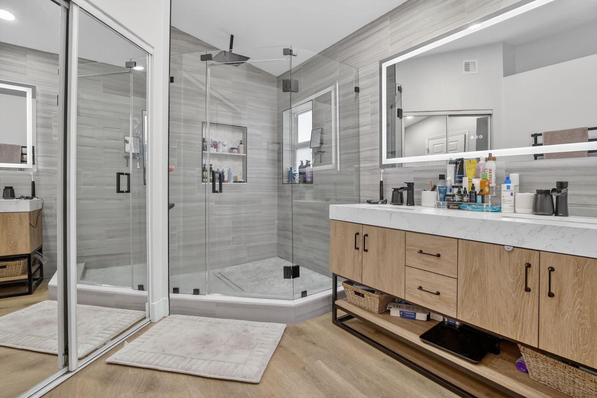 1051 NW 124th Terrace, Sunrise, FL 33323 Photo