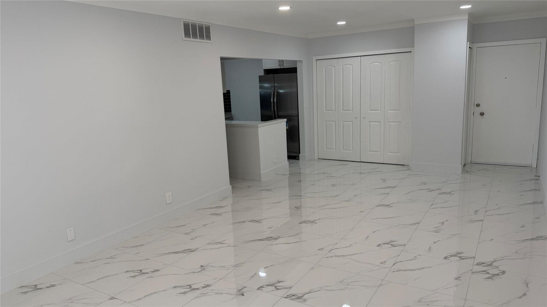 2250 NE 66th Street, Unit 1504, Fort Lauderdale, FL 33308 Photo