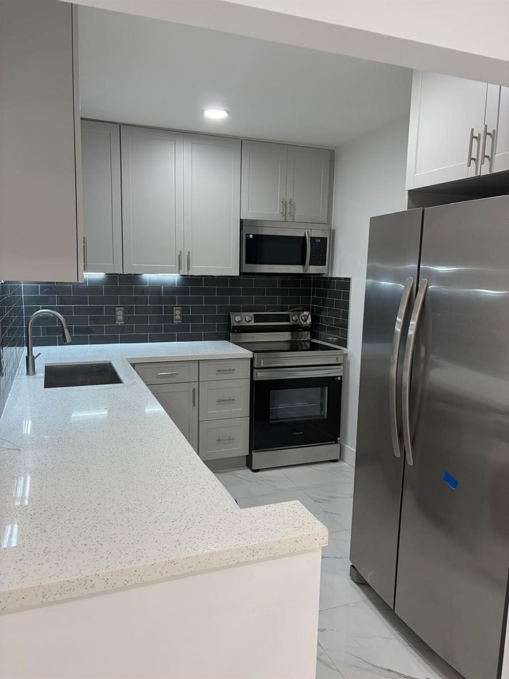 2250 NE 66th Street, Unit 1504, Fort Lauderdale, FL 33308 Photo