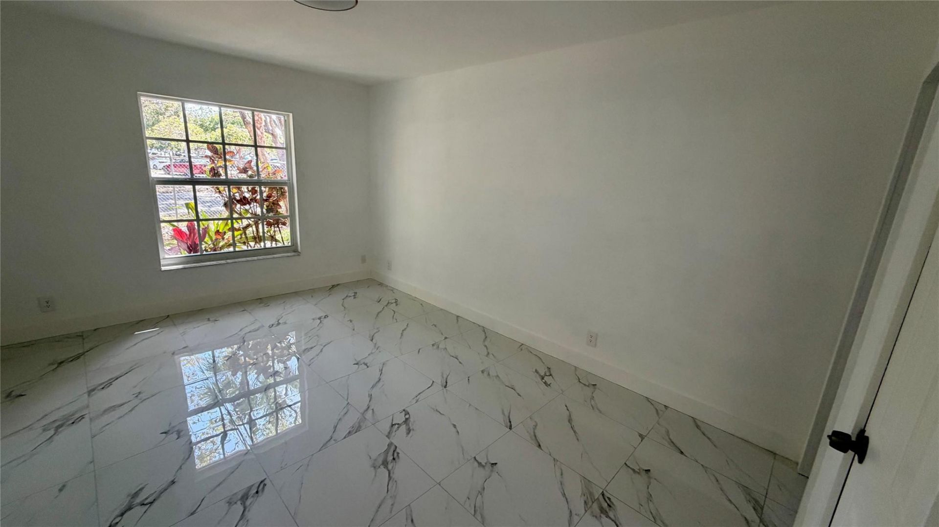 2250 NE 66th Street, Unit 1504, Fort Lauderdale, FL 33308 Photo