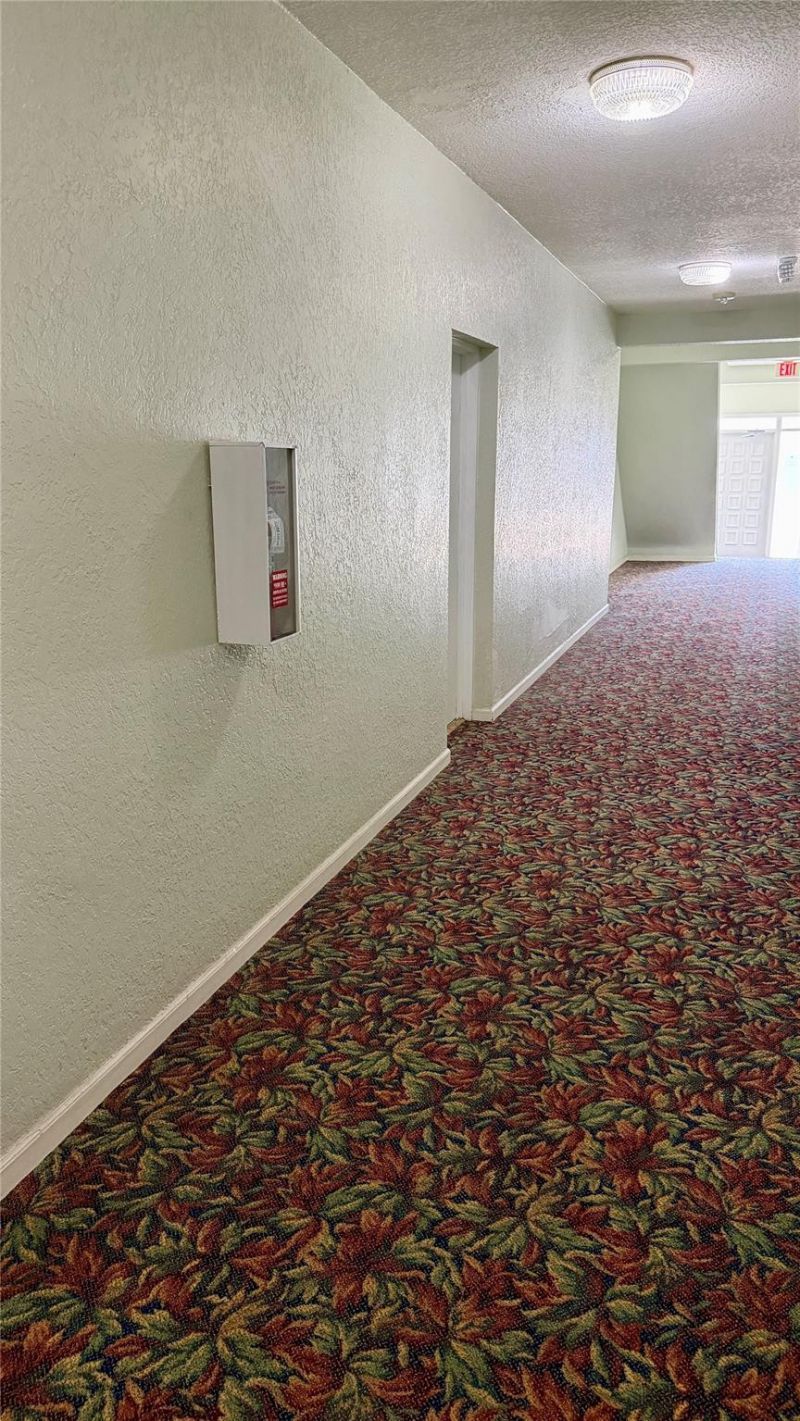 2250 NE 66th Street, Unit 1504, Fort Lauderdale, FL 33308 Photo