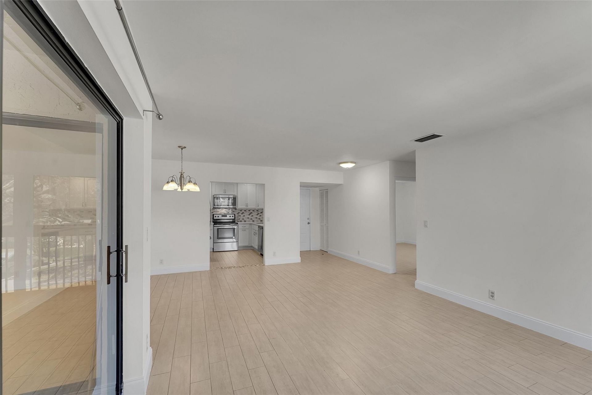 3529 NW 35, Unit 1606, Coconut Creek, FL 33066 Photo