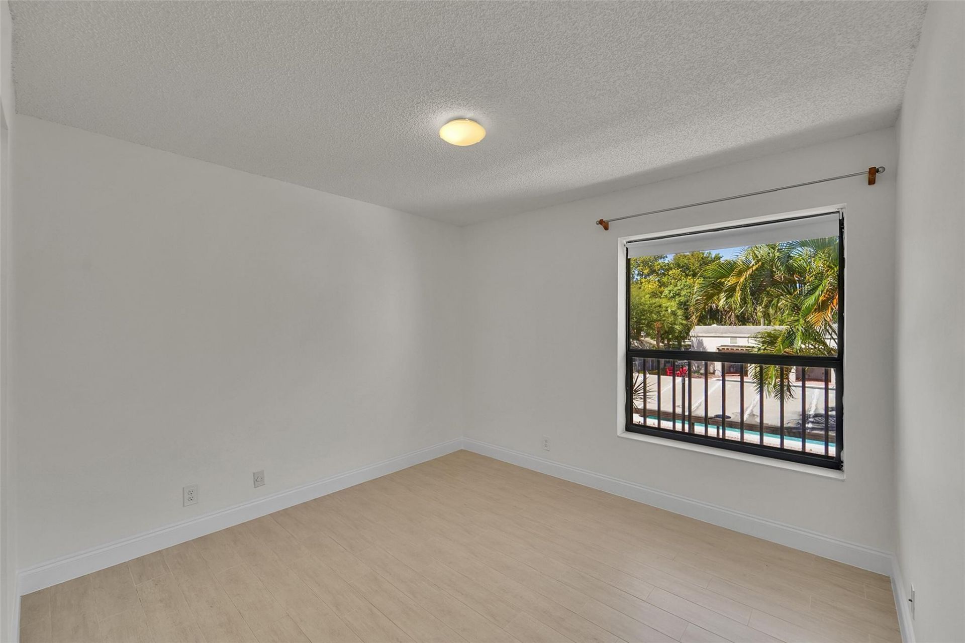 3529 NW 35, Unit 1606, Coconut Creek, FL 33066 Photo