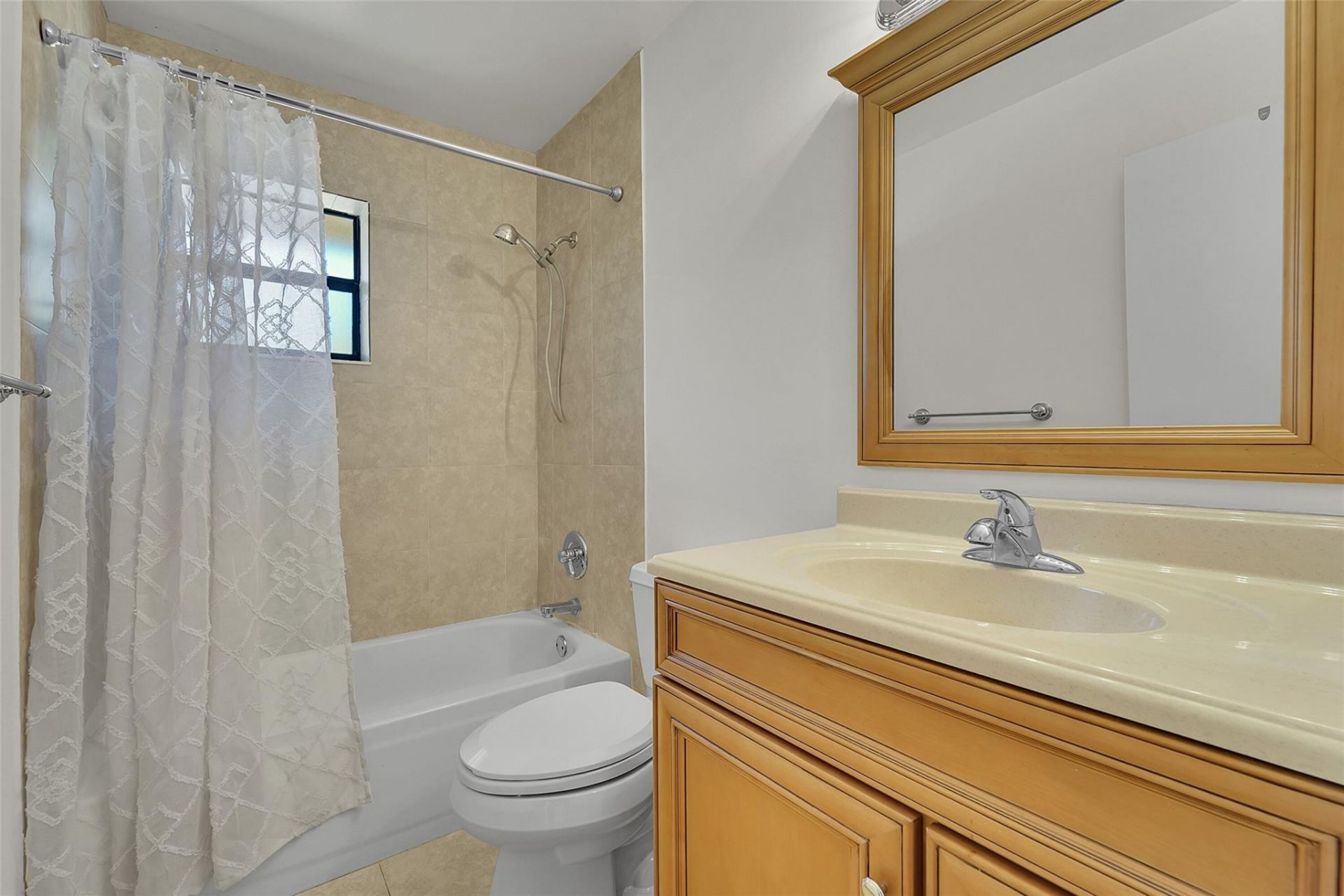 3529 NW 35, Unit 1606, Coconut Creek, FL 33066 Photo