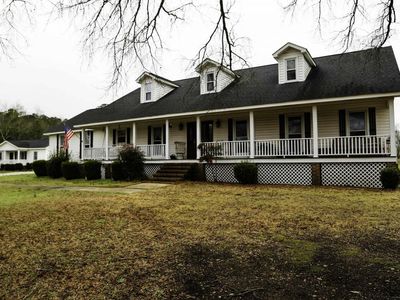 611 Longtown Road , Lugoff, SC 29078