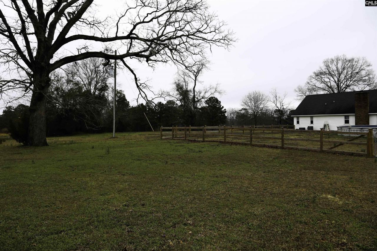 611 Longtown Road  Photo 17