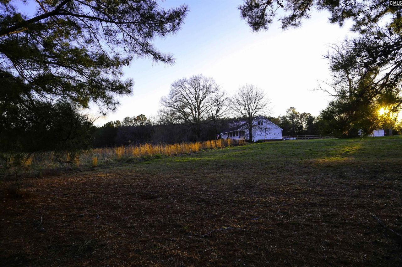 611 Longtown Road  Photo 26