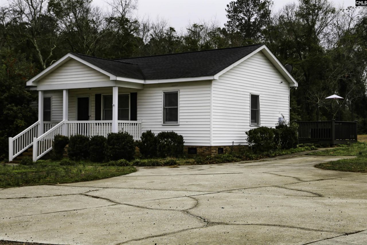 611 Longtown Road  Photo 7