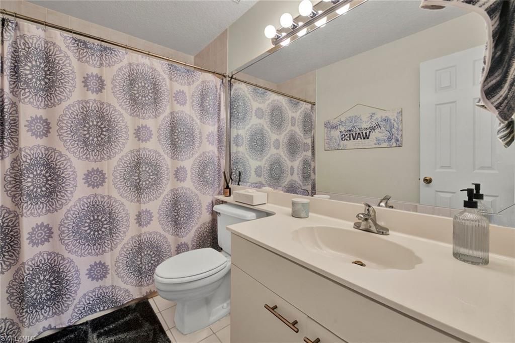 386 Emerald Bay Cir, Unit G-4, Naples, FL 34110 Photo