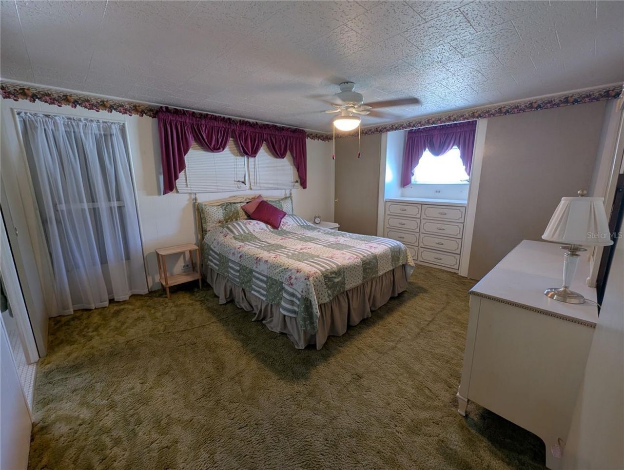 107 48th Avenue Drive W, Bradenton, FL 34207 Photo