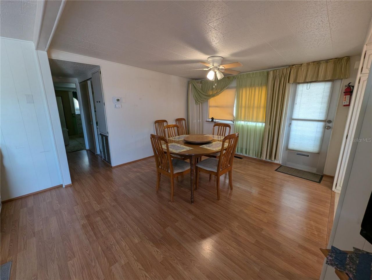 107 48th Avenue Drive W, Bradenton, FL 34207 Photo