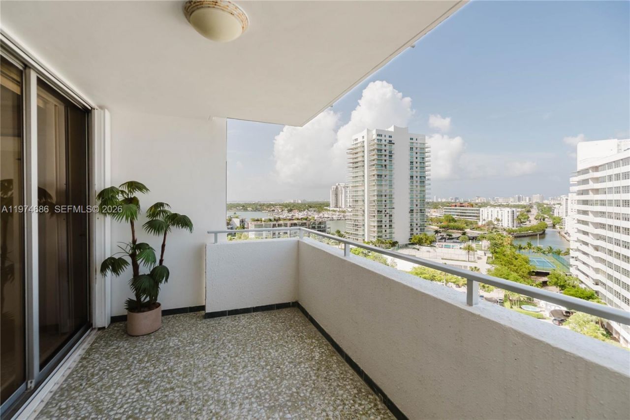 11 Island Ave , Unit 1410, Miami Beach, FL 33139 Photo