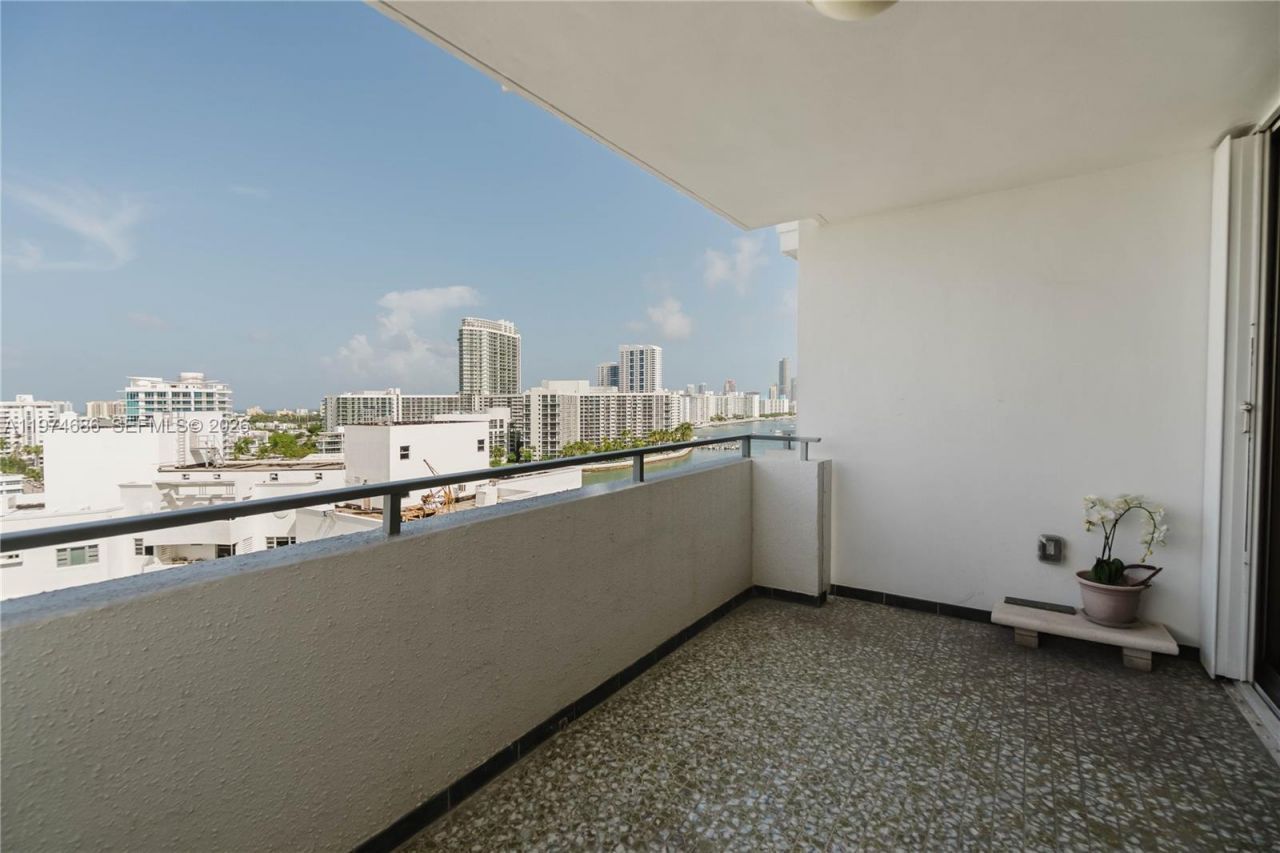 11 Island Ave , Unit 1410, Miami Beach, FL 33139 Photo