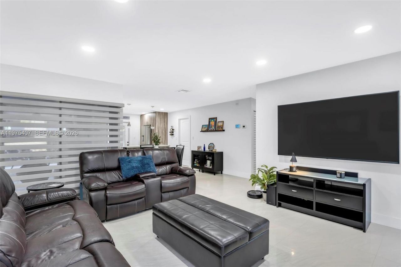 12736 SW 68th Lane, Miami, FL 33183 Photo