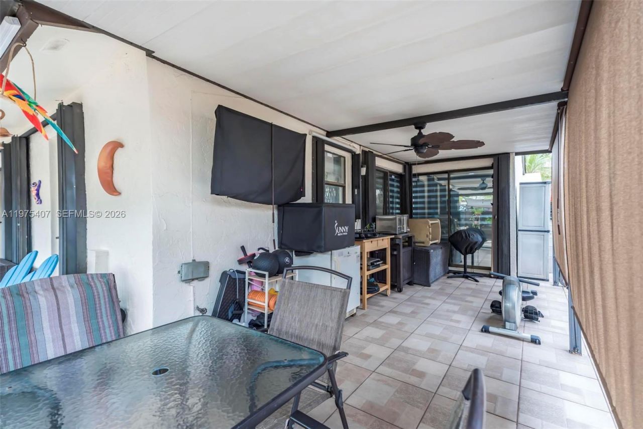 12736 SW 68th Lane, Miami, FL 33183 Photo