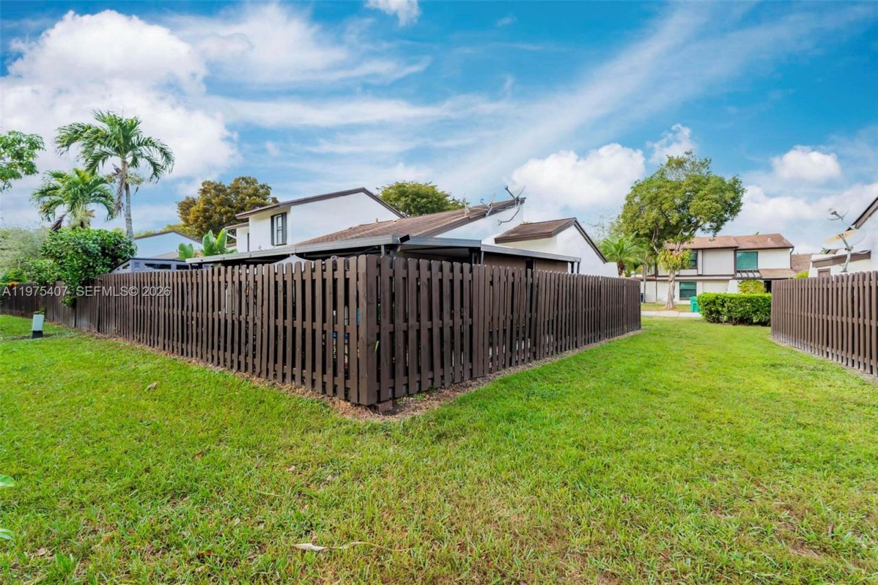 12736 SW 68th Lane, Miami, FL 33183 Photo