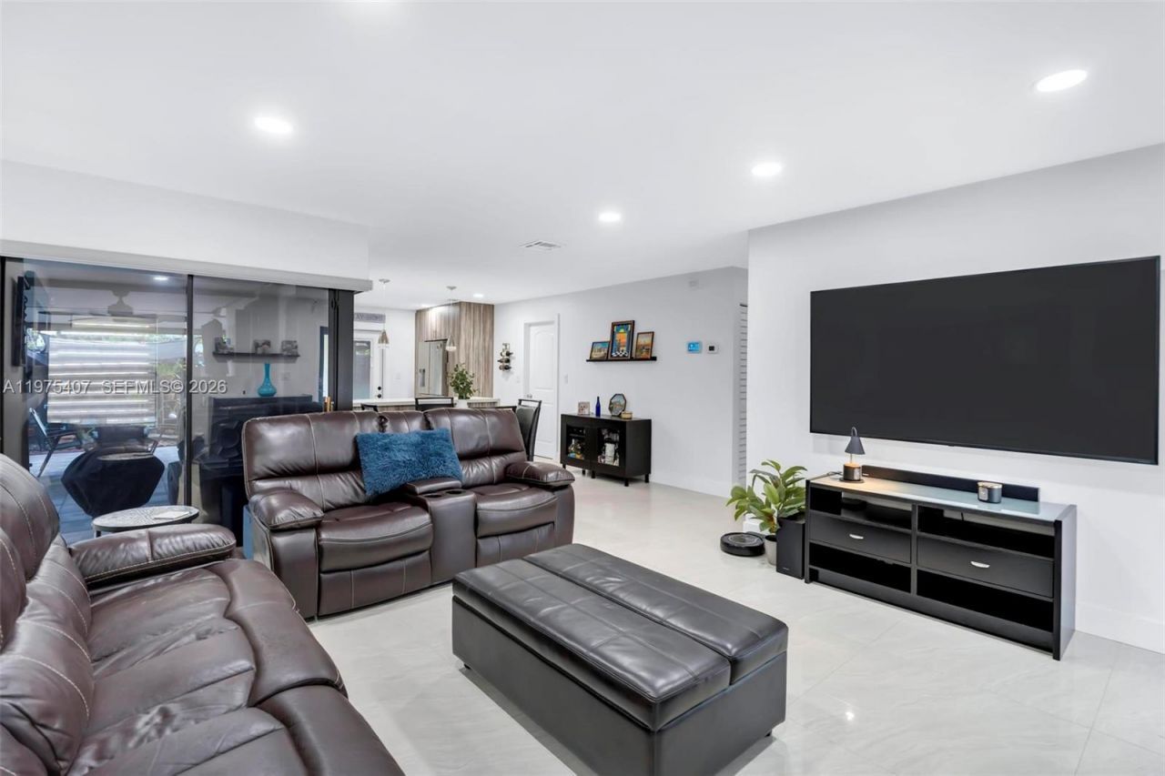 12736 SW 68th Lane, Miami, FL 33183 Photo