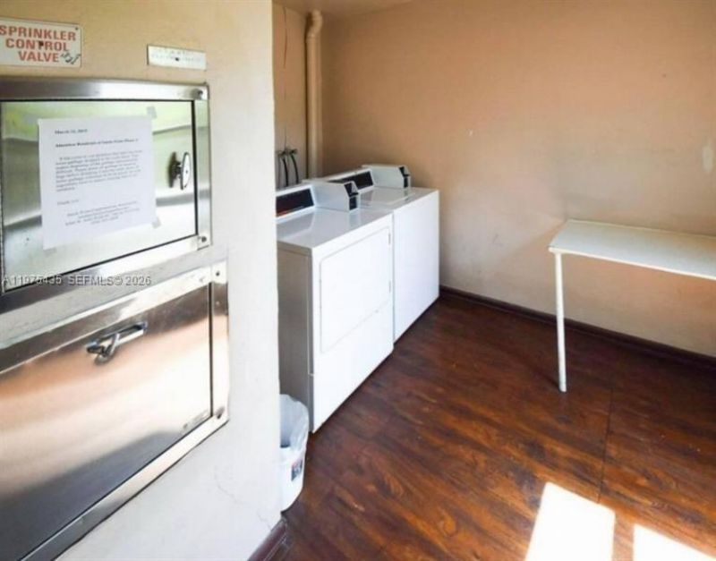 8301 Sands Point Blvd, Unit S202, Tamarac, FL 33321 Photo