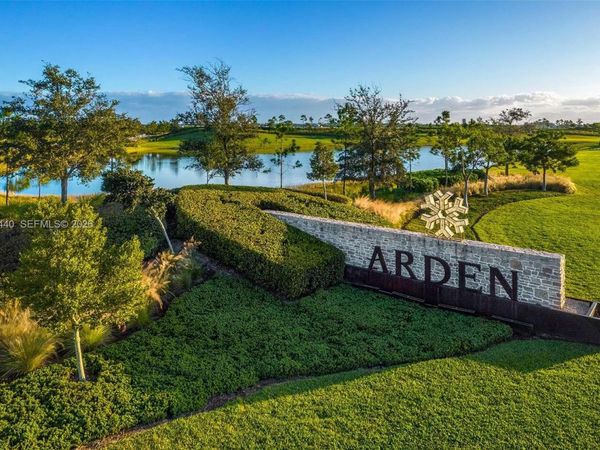 1200 Sterling Pine Place , Loxahatchee, FL 33470