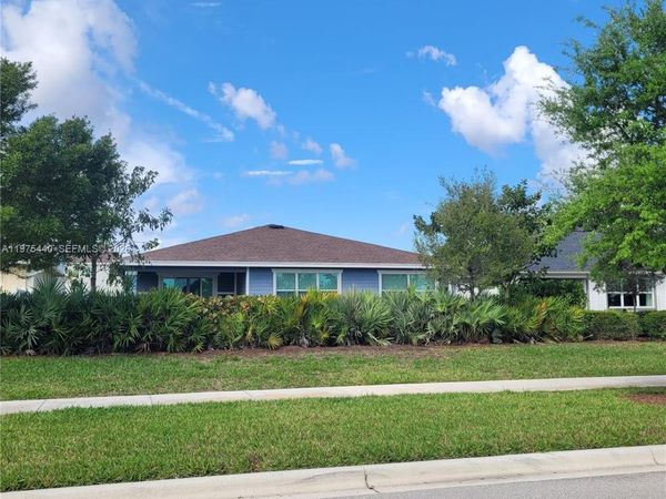 1200 Sterling Pine Place , Loxahatchee, FL 33470