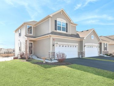 1274 Hawk Hollow Drive, Yorkville, IL 60560
