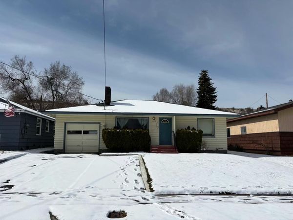 1436 California Avenue, Klamath Falls, OR 97601
