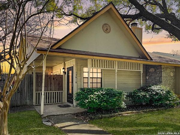 13818 George, San Antonio, TX 78231