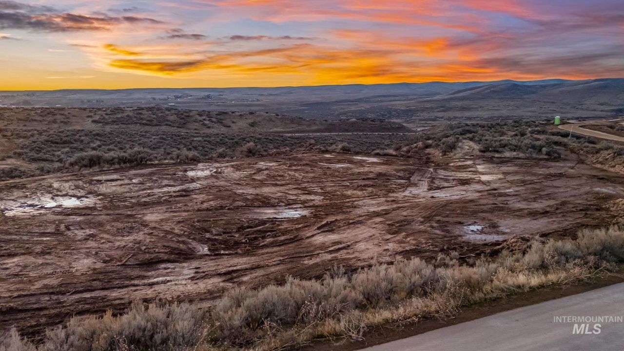 9799 N Springer Lane, Eagle, ID 83616 Main Photo