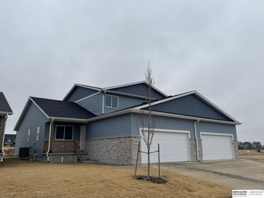 3587 Little Bluestem Road, Fremont, NE 68025