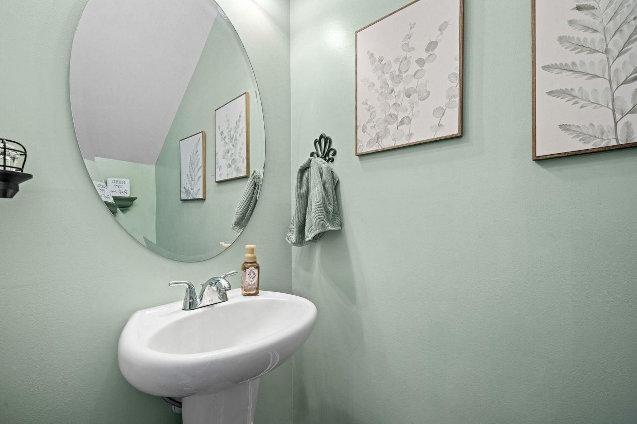 4579 Great Oak Drive Photo 22