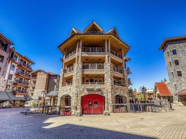 8001 Northstar Drive, Truckee, CA 96161