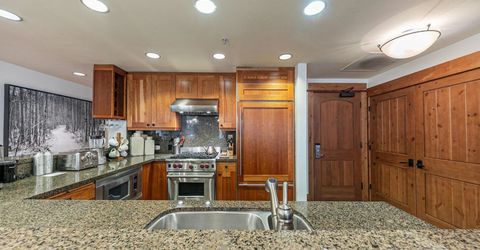 8001 Northstar Drive, Truckee, CA 96161 Photo