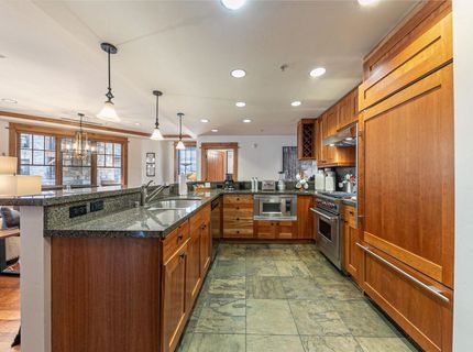 8001 Northstar Drive, Truckee, CA 96161 Photo