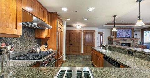 8001 Northstar Drive, Truckee, CA 96161 Photo