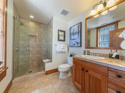 8001 Northstar Drive, Truckee, CA 96161 Photo