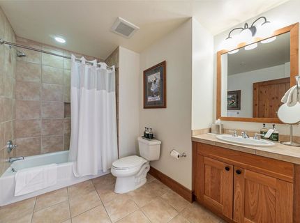 8001 Northstar Drive, Truckee, CA 96161 Photo