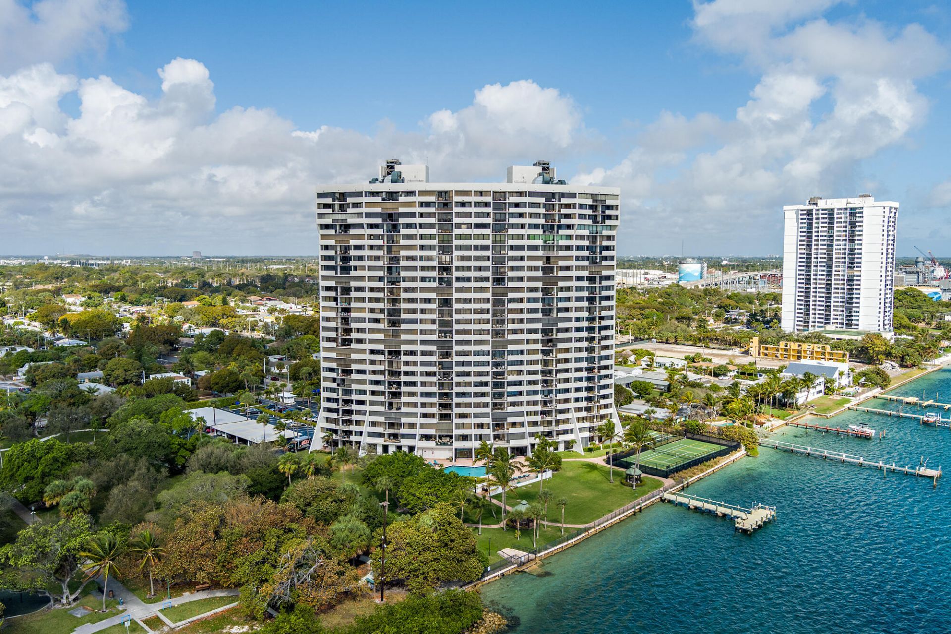 5200 N Flagler Drive, Unit 404, West Palm Beach, FL 33407 Photo