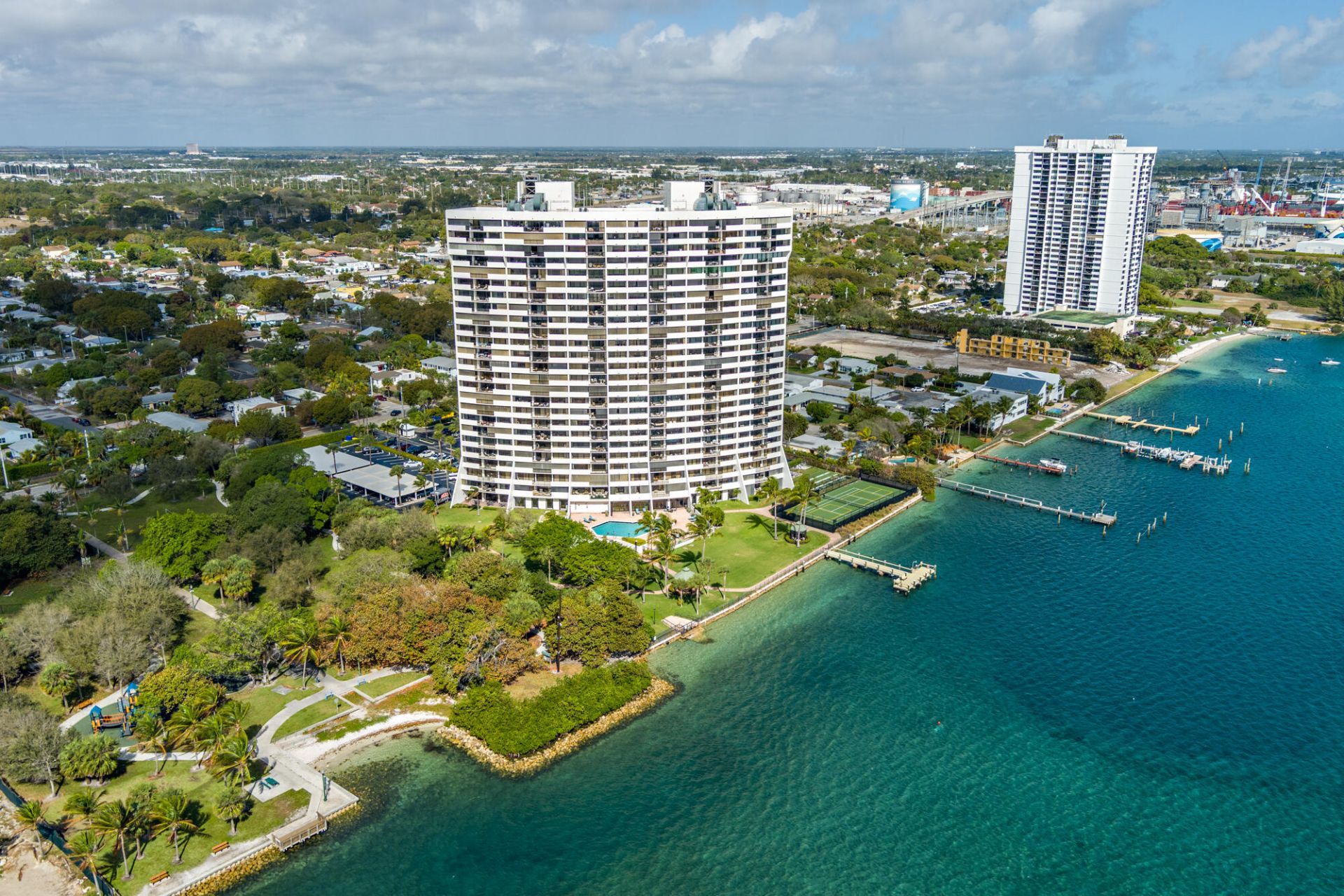 5200 N Flagler Drive, Unit 404, West Palm Beach, FL 33407 Photo