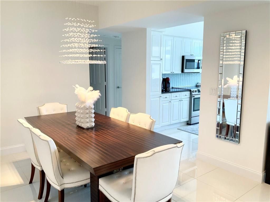 3100 N Ocean Boulevard, Unit 606, Fort Lauderdale, FL 33308 Photo