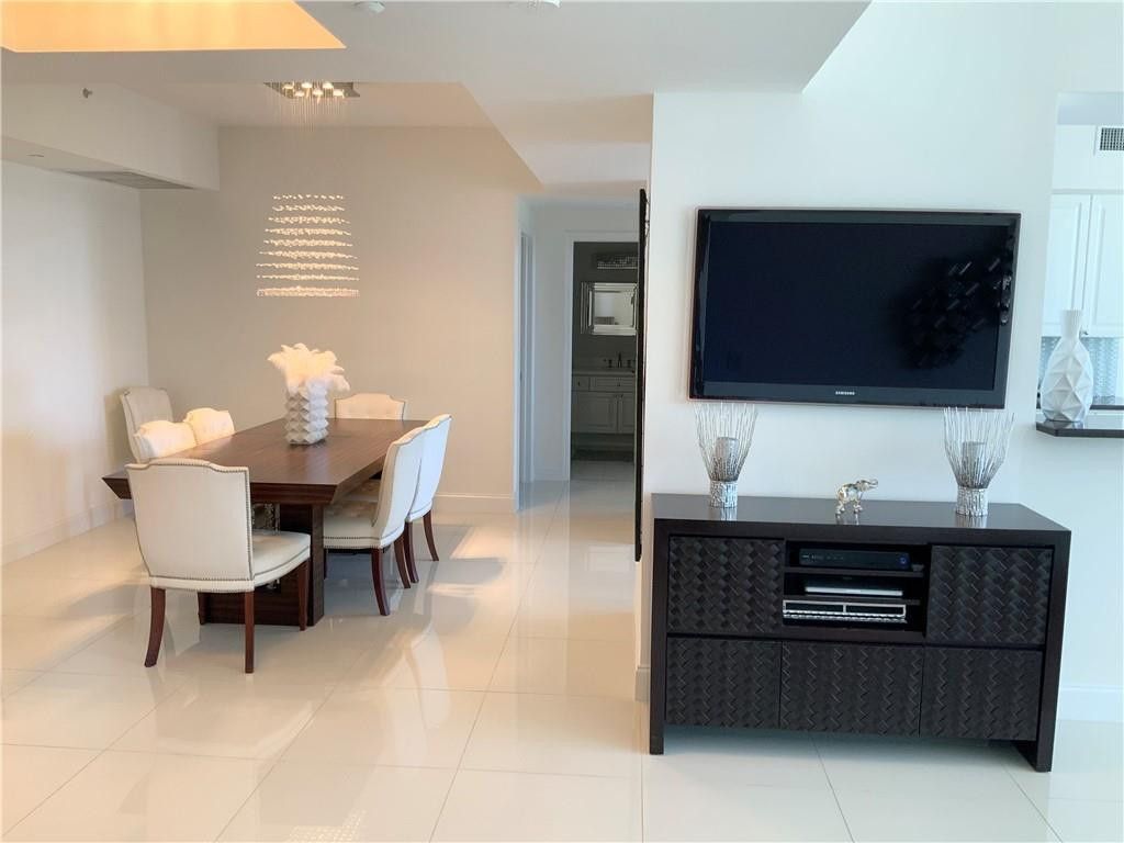 3100 N Ocean Boulevard, Unit 606, Fort Lauderdale, FL 33308 Photo