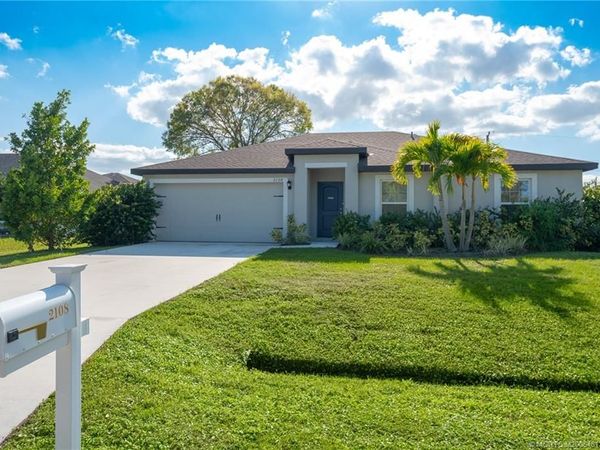 2108 SW Vista Road, Port St Lucie, FL 34953