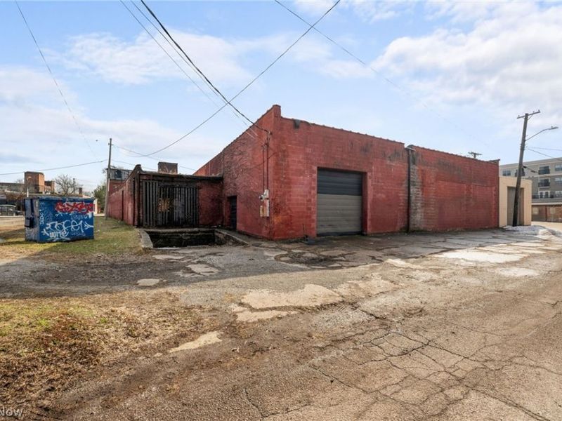 3800 Lorain Avenue, Cleveland, OH 44113 Photo 8