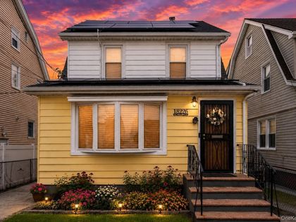 182-26 143rd Avenue Springfield Gardens, NY 11413