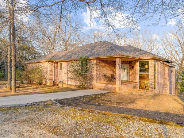 150 Temple Lane , Shell Knob, MO 65747